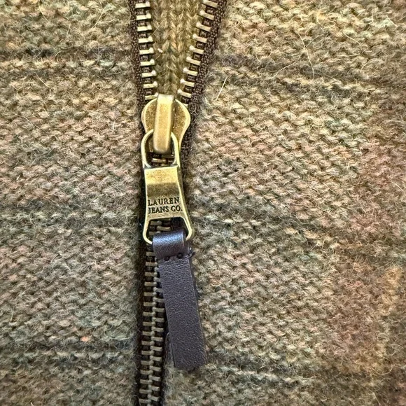 Ralph Lauren zip up sweater - Picture 2 of 4